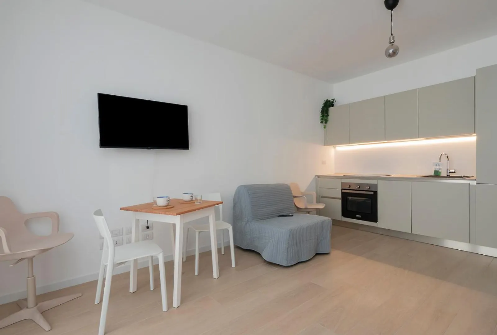 I Host Apartment - Binda 18 Milan
